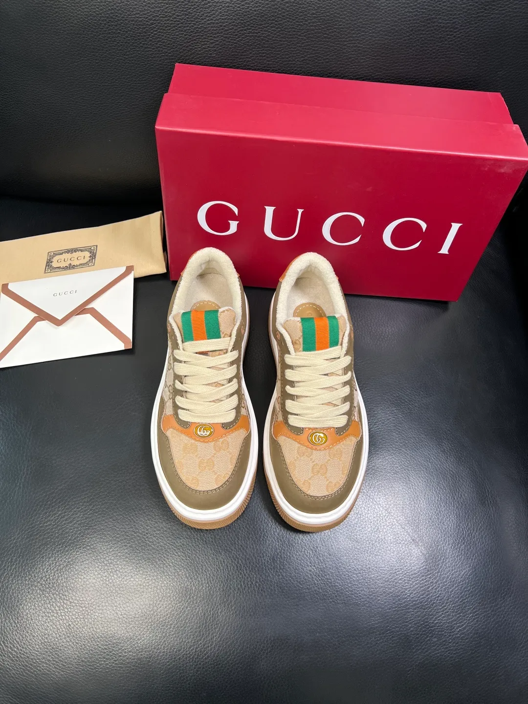 Men's shoes 💰780 Gucci high quality top crafts Gucci counter new original factory configuration, imported cowhide fabric from Italy, imported cowhide lining, breathable and comfortable, sole: original factory special supply original sole super comfortable, original factory and single goods, welcome to compare, code number 38-44 (customized 45)